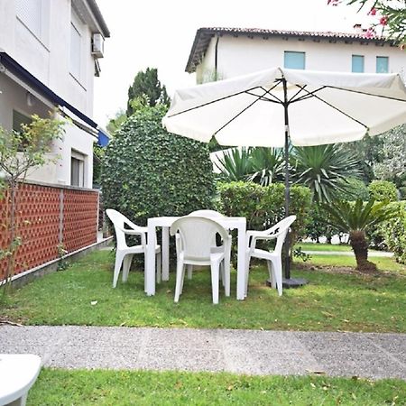 Residenza Canova Lignano Sabbiadoro Exterior foto