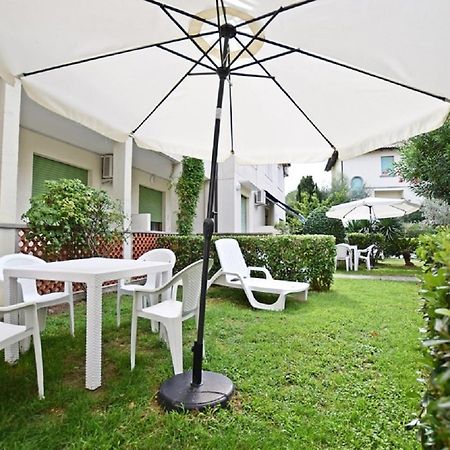 Residenza Canova Lignano Sabbiadoro Exterior foto