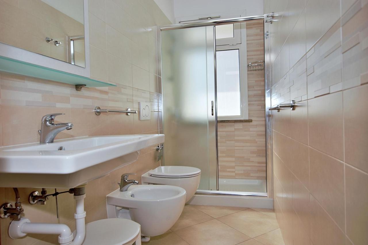 Residenza Canova Lignano Sabbiadoro Exterior foto